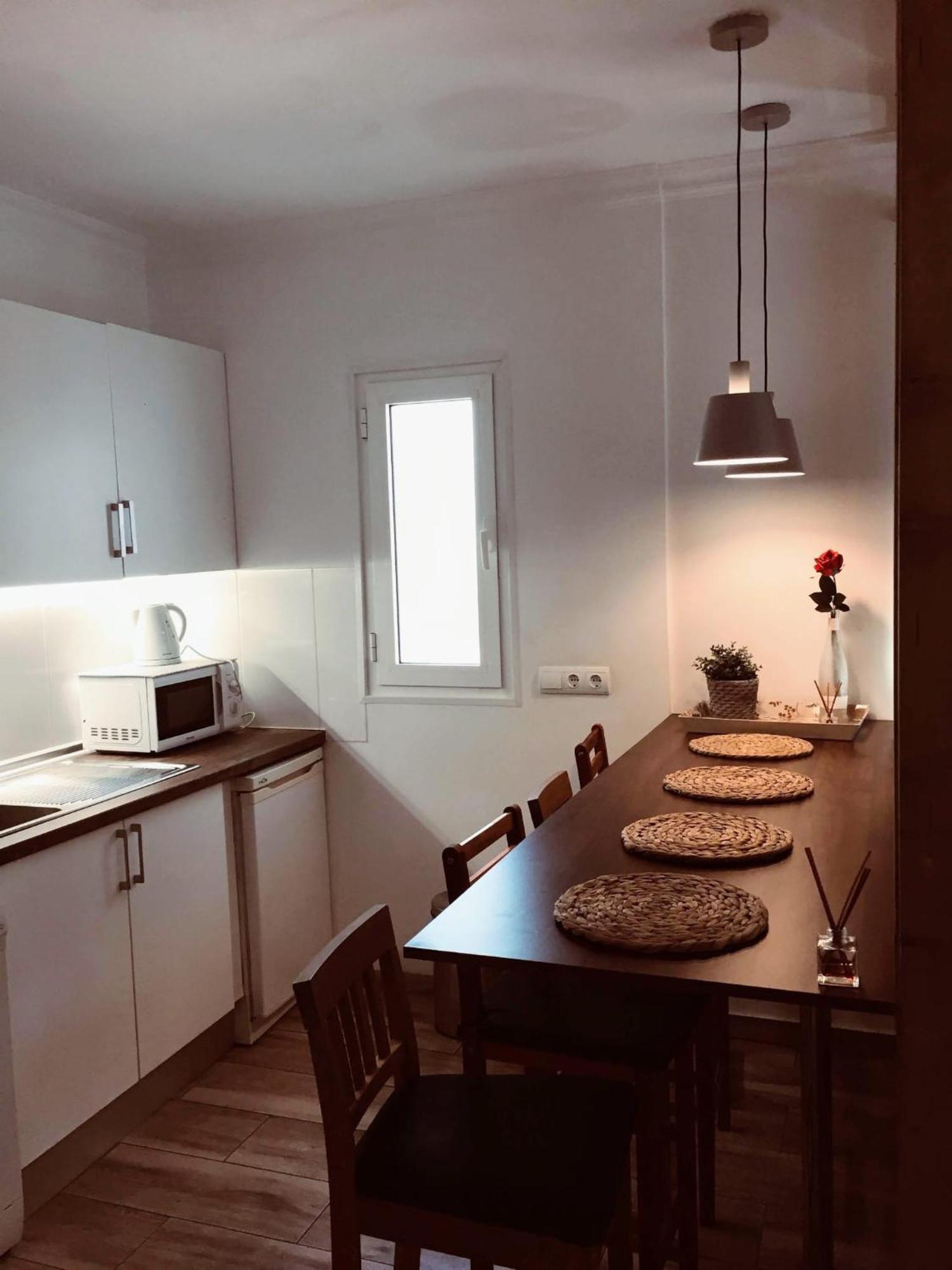 Puerto Banus Apartment Near Beachfront, Sunny Terrace, Pool, Tennis Court, Parking And Movies Projector Marbella Eksteriør billede