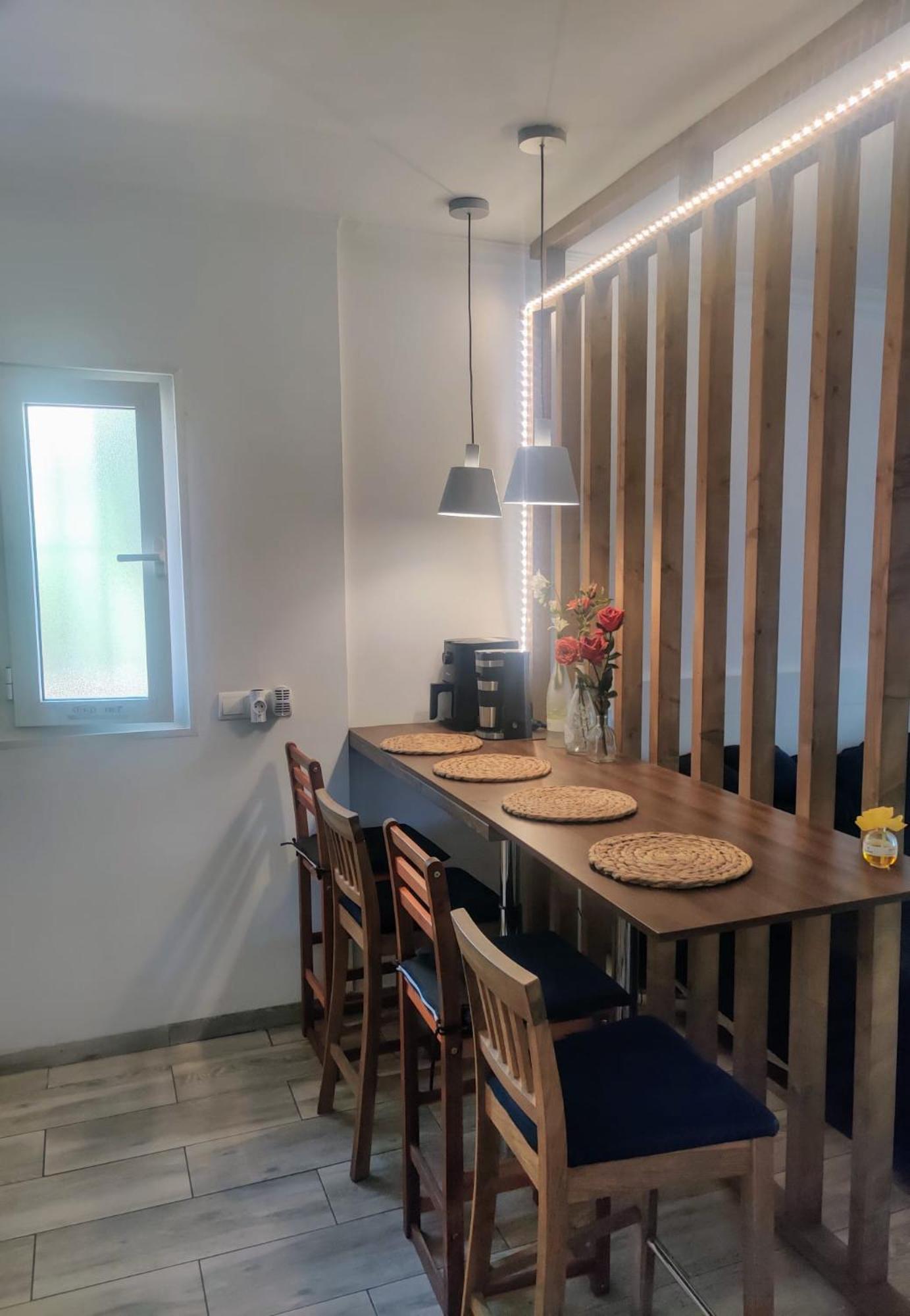 Puerto Banus Apartment Near Beachfront, Sunny Terrace, Pool, Tennis Court, Parking And Movies Projector Marbella Eksteriør billede